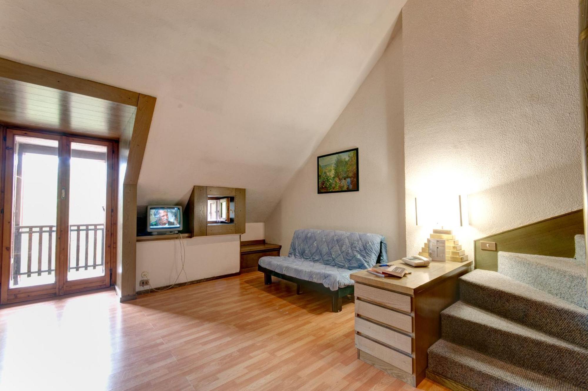 Hotel Residence Club Primula Pescasseroli Zimmer foto